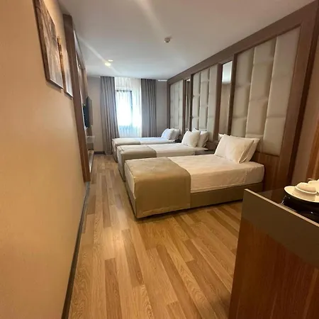 Four Sides Taksim Lion Hotel&spa 4*