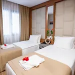 Four Sides Taksim Lion Hotel&spa 4*