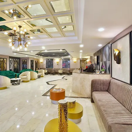 Four Sides Taksim Lion Hotel&spa מלון 4*